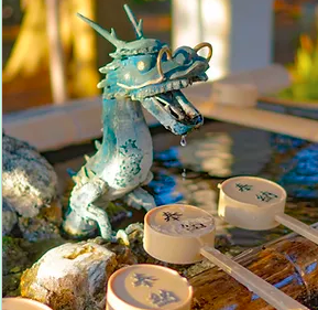 Art and Stories from Around the World by RAZ Land in Los Angeles, CA