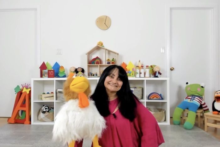 Spanish through Music and Movement Class by Cucu's PlayHouse