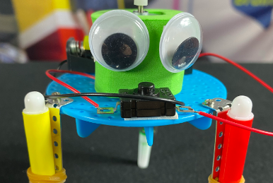 LIVE Virtual Build-A-Bot Workshop by Creative Brain Learning 
