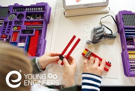 Young Engineers SDC-Free LEGO Set by Young Engineers SDC