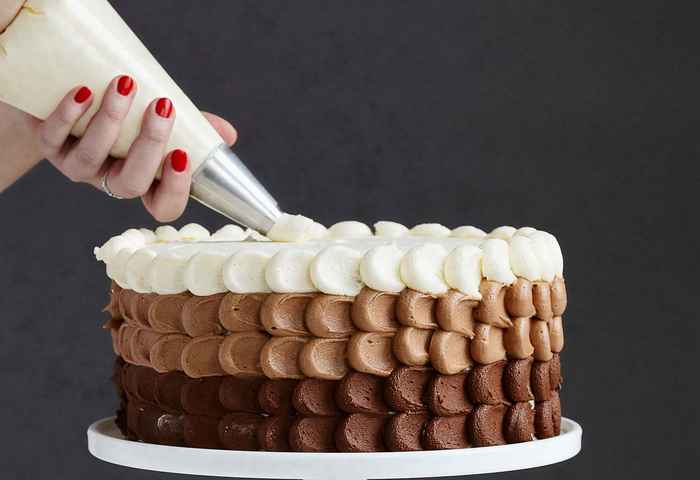 Cake Decorating 1 - Buttercream Basics by Rhode Island Food Network