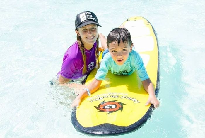 Wavehuggers	 - camps in Huntington Beach, San Diego, Encinitas