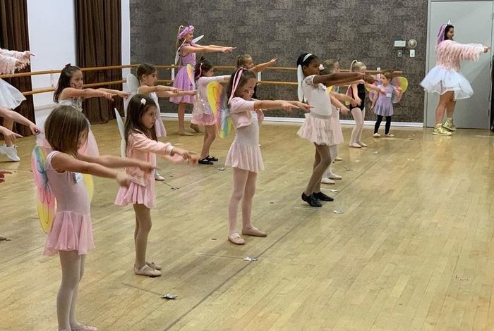 Retter’s Academy of Dance			 - camps in Agoura Hills, CA