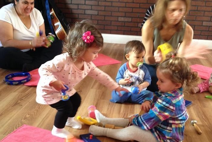 Shake, Rattle & Roll Music - birthday parties in Bronxville, Village of Pelham, New Rochelle, Scarsdale