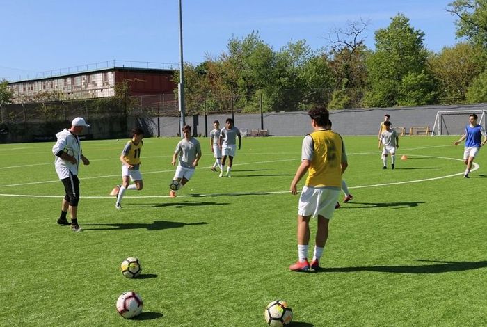 Metropolitan Oval Academy - camps in Brooklyn, Queens