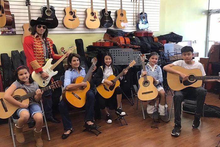 Andres Serra Guitar Teacher - Kids activities in Rosemead, CA