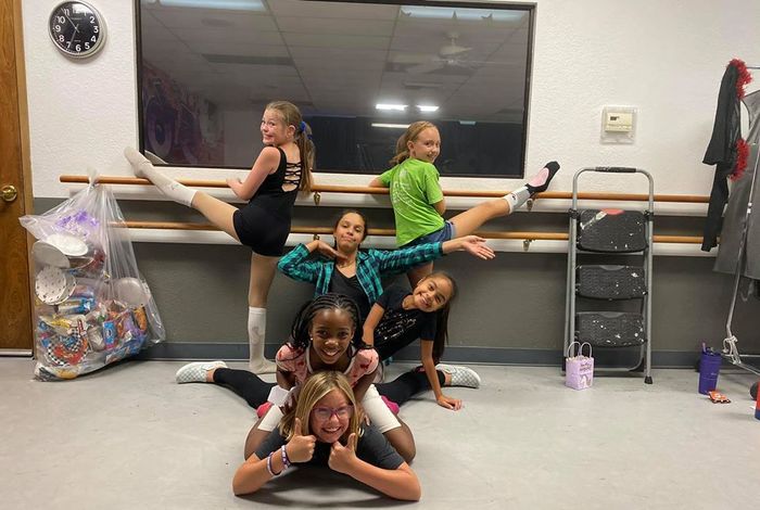 A Dancers Pointe - Kids activities in Apple Valley, CA