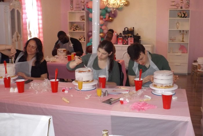 De L’or Cakery Corporation - Kids activities in Queens, NY