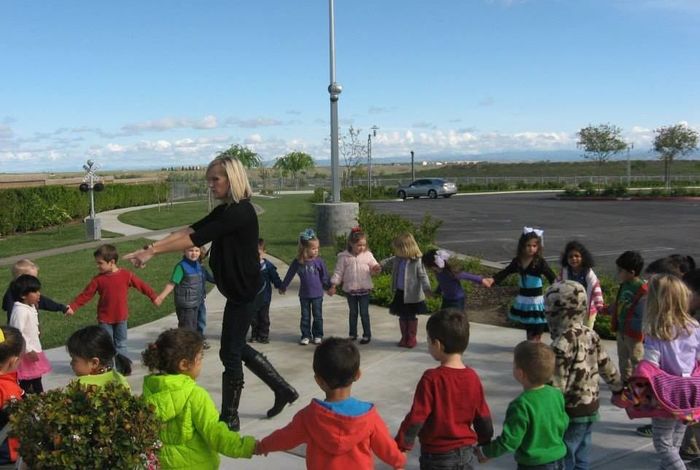 Bluff View Private Preschool - camps in Fresno, CA