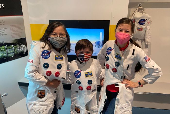 SMUD Museum of Science and Curiosity - camps in Sacramento, CA