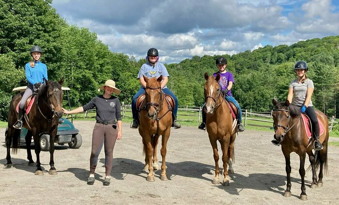Round Robin Farm - camps in Tunbridge, VT