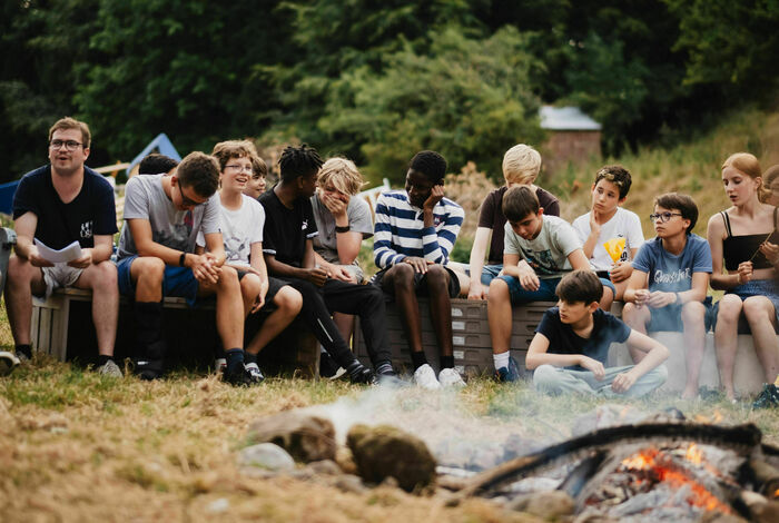 Learn & Experience - camps in Shawnigan Lake, Greater London, Yorkshire, Newton-le-Willows